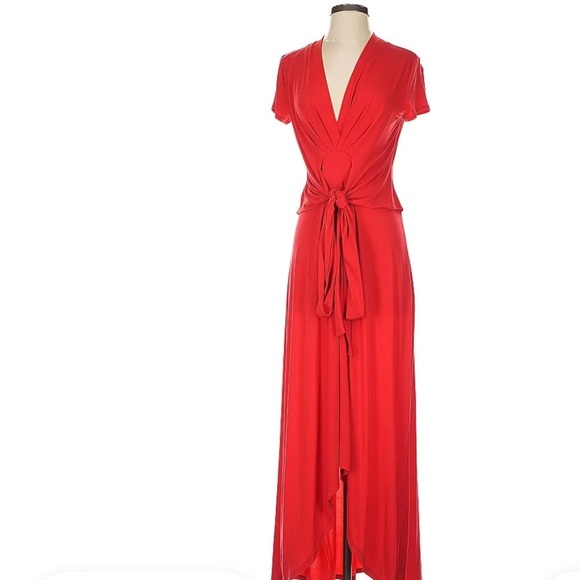 Elegant Michael Kors Red Wrap Dress - Picture 2 of 2